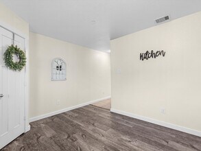 21155 Gosling Rd, Unit 20-A in Spring, TX - Building Photo - Building Photo