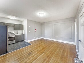 758 Jersey Ave in Elizabeth, NJ - Building Photo - Building Photo