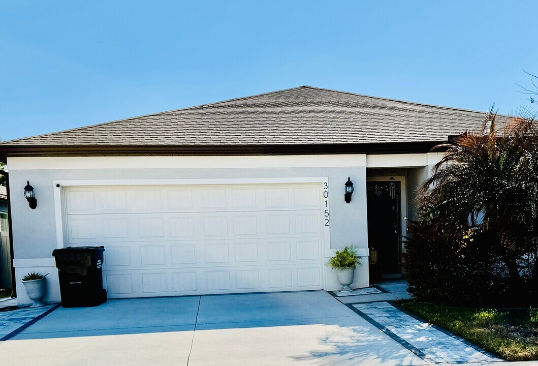 30152 Skylark Dr in Wesley Chapel, FL - Building Photo