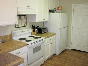 135 May Ave in Santa Cruz, CA - Building Photo - Building Photo