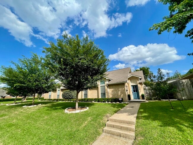 10654 Sandpiper Ln