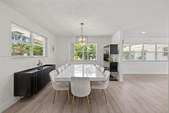 1254 Polk St in Hollywood, FL - Building Photo - Building Photo
