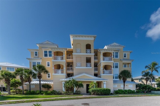 8581 Amberjack Cir