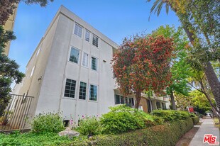 930 3rd St in Santa Monica, CA - Building Photo