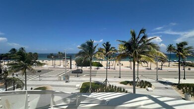 625 Antioch Ave in Fort Lauderdale, FL - Foto de edificio - Building Photo