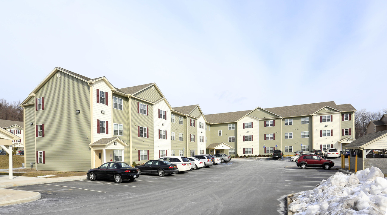 Temple Hill Apartments in New Windsor, NY - Building Photo