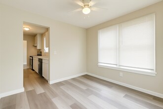 320-322 Goethals Dr in Richland, WA - Building Photo - Building Photo