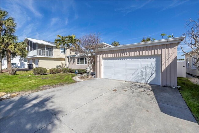 721 Eldorado Ave in Clearwater, FL - Building Photo - Building Photo