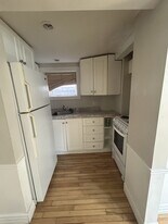 117 Elmwood Dr in Moncton, NB - Building Photo