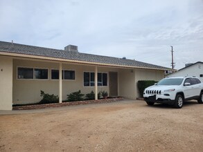 9004 I Ave in Hesperia, CA - Building Photo - Building Photo