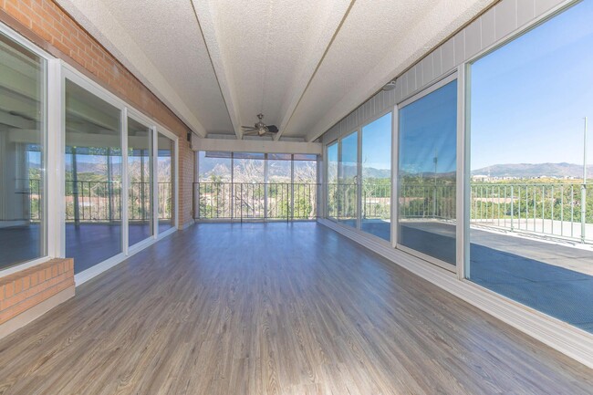 Boulder Crescent in Colorado Springs, CO - Building Photo - Building Photo