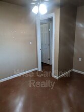 901 11th St in Seagraves, TX - Building Photo - Building Photo