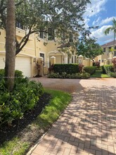 1624 Passion Vine Cir in Weston, FL - Building Photo - Building Photo