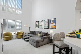 565 Esplanade in Redondo Beach, CA - Building Photo - Building Photo