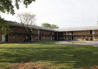 Clarion Court Apartments in Atlanta, GA - Foto de edificio - Building Photo