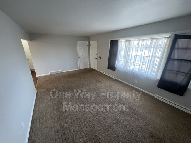 1236 Wilshire Ave in Greeley, CO - Building Photo - Building Photo