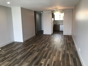 1717 Ala Wai Blvd in Honolulu, HI - Foto de edificio - Building Photo