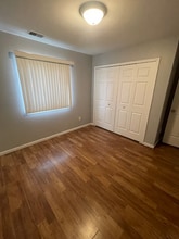 19565 Spagnuolo Ln in Roseville, MI - Foto de edificio - Building Photo