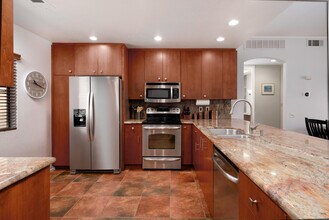 67232 S Chimayo Dr in Cathedral City, CA - Building Photo - Building Photo
