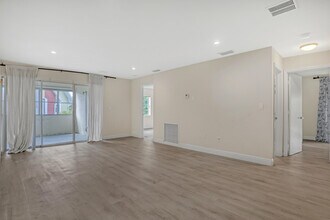 12036 FL A1AAlt in Palm Beach Gardens, FL - Building Photo - Building Photo