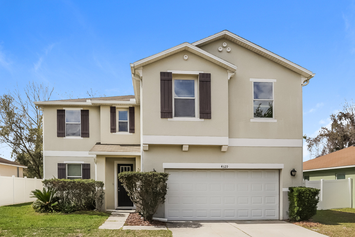 4329 Fieldview Cir in Wesley Chapel, FL - Building Photo