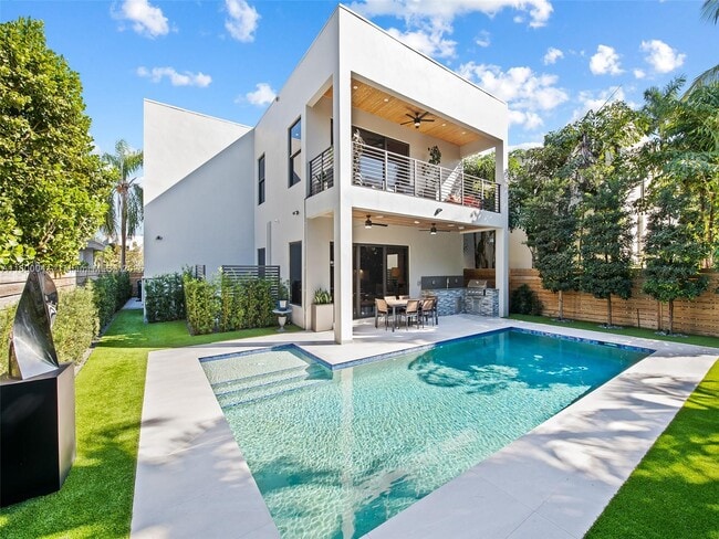 property at 739 NE 17th Way
