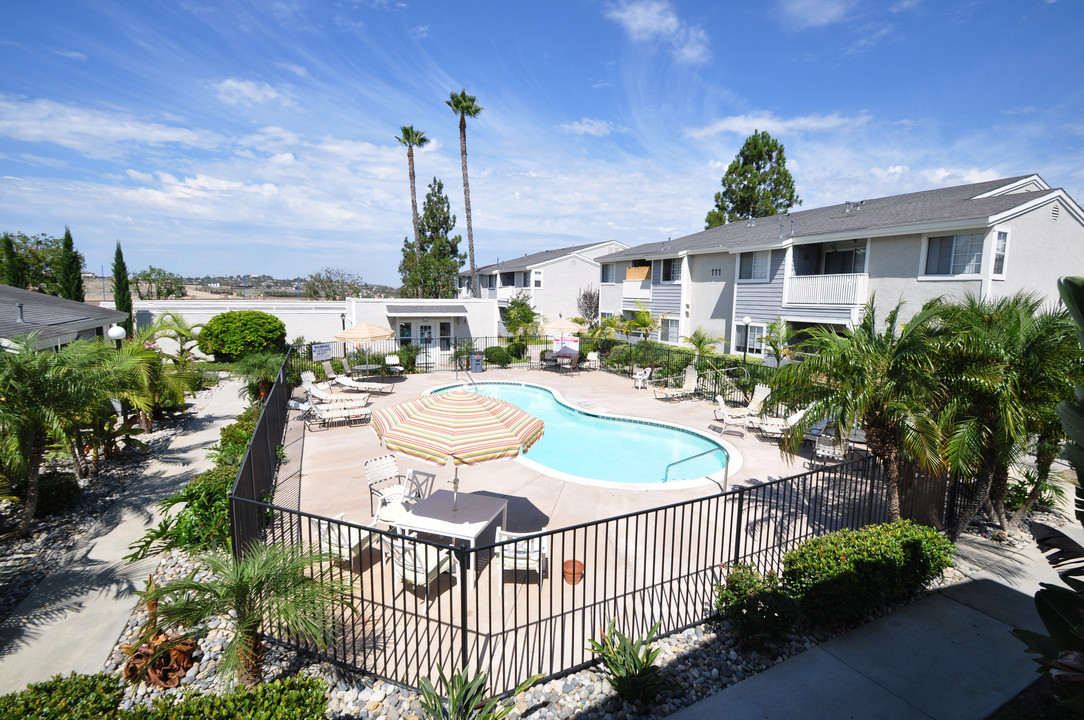 Presidio Villas in Vista, CA - Building Photo