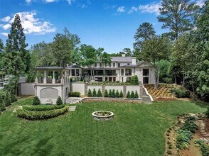 3625 Tuxedo Rd NW in Atlanta, GA - Building Photo - Building Photo