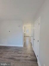 19 Swallow Ct in Charles Town, WV - Building Photo - Building Photo