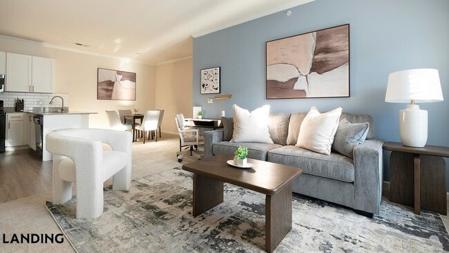 9015 Kings Grant Dr in Charlotte, NC - Foto de edificio - Building Photo