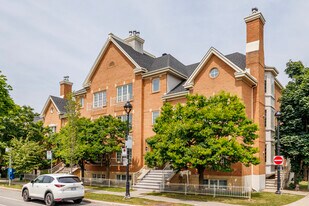 1463 Alexis-Nihon Boul in St. Laurent, QC - Building Photo