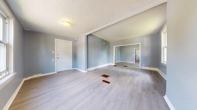 262 Superior St in Mansfield, OH - Building Photo - Building Photo