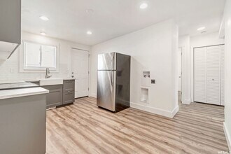 927 W 1100 N in Salt Lake City, UT - Building Photo - Building Photo