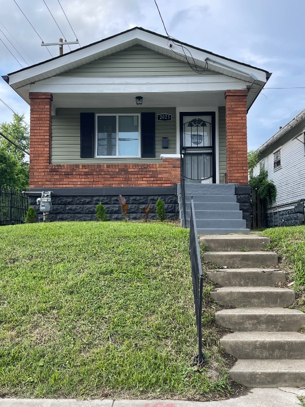 property at 2023 Standard Ave