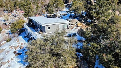 2490 Fern Dr in Running Springs, CA - Building Photo - Building Photo