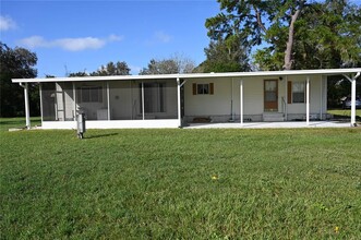 33642 Arthur Dr in Zephyrhills, FL - Building Photo - Building Photo