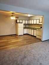 Bethel On Bryant in Renville, MN - Foto de edificio - Interior Photo