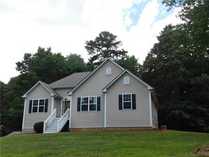 576 Greenwood Park Way in Dawsonville, GA - Building Photo - Building Photo