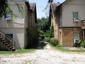 3416 Morrison St in Houston, TX - Foto de edificio - Building Photo