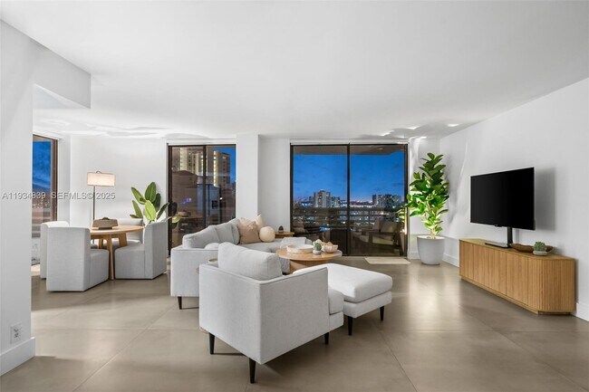 3300 NE 191st St in Aventura, FL - Building Photo - Building Photo