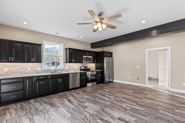 6 Latchkey Ln in Meredith, NH - Building Photo - Building Photo