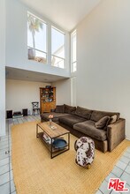 114 Fleet St in Marina Del Rey, CA - Building Photo - Building Photo