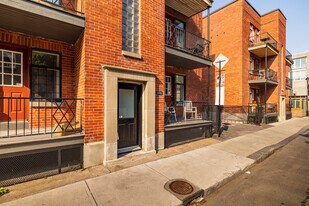 3736 Coloniale Av in Montréal, QC - Building Photo