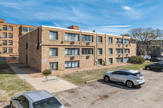 912 22nd Ave S in Minneapolis, MN - Building Photo - Building Photo