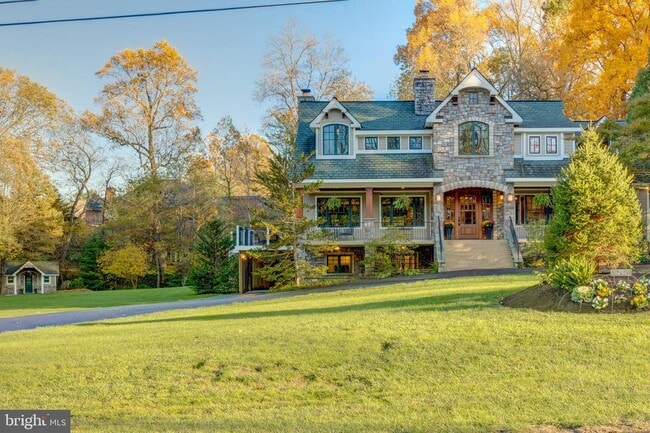 property at 1057 Vista Dr