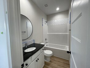 1927 Sutton Ct in Wichita, KS - Building Photo - Building Photo