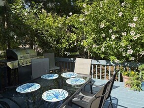 46 Bowden Ave in Barrington, RI - Building Photo - Building Photo