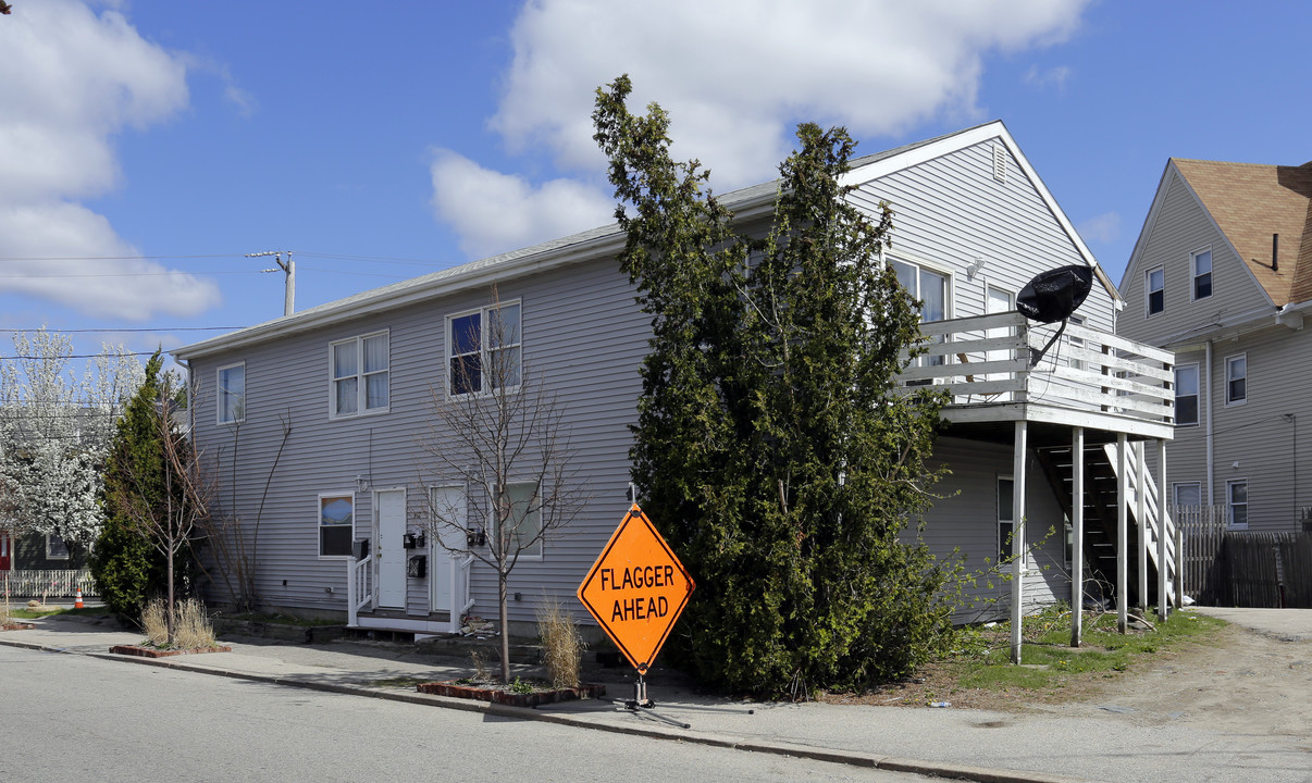 312 Knight St in Providence, RI - Building Photo