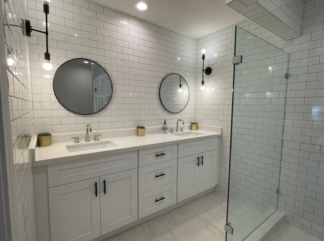 property at 5474 Imogene St