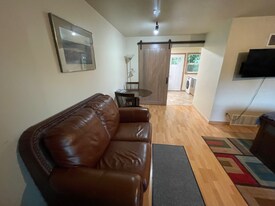 1238 G St in Anchorage, AK - Building Photo